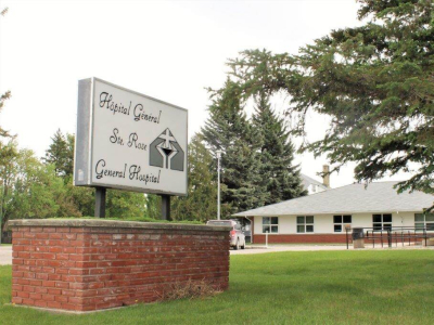 KoC Gives $4320 to Ste. Rose Hospital